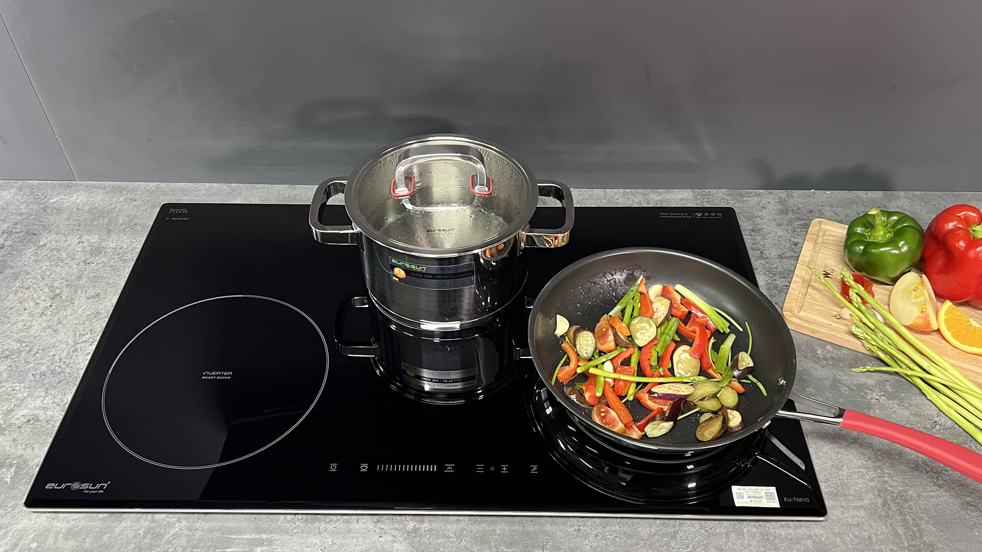 bep_tu_3vung_nau_eurosan_eu_t881g.jpg_product