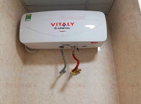 Bình nóng lạnh Ariston VITALY 20 SLIM (Bình ngang 20L)
