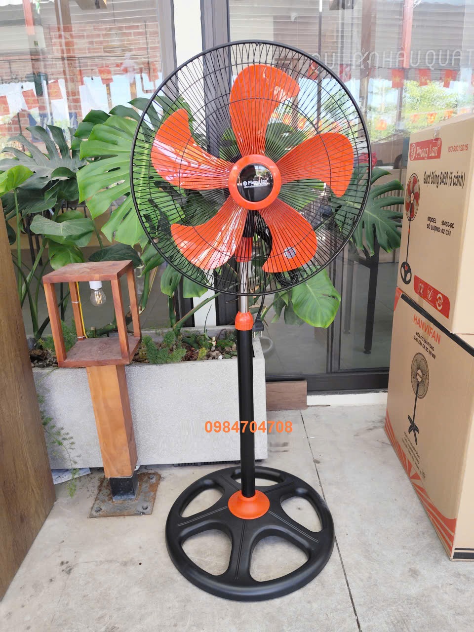 Quạt cây công nghiệp Phong Lan D450-5C          