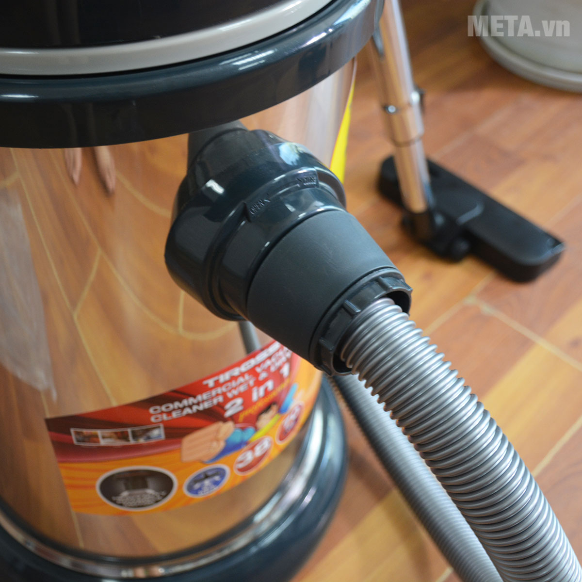 Máy hút bụi khô và ướt