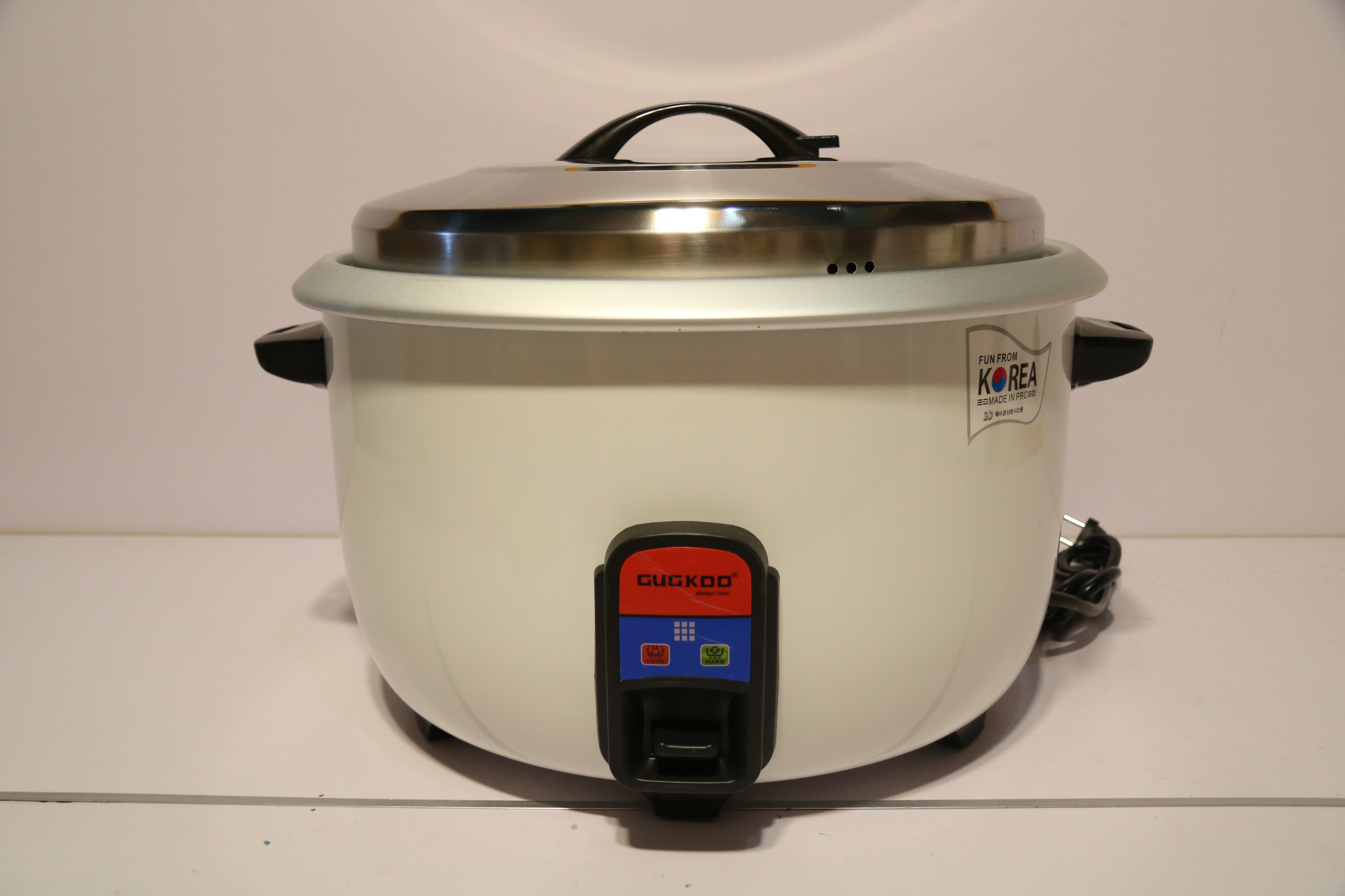 Nồi cơm điện công nghiệp GUGKDD GK-3000 8.5L - Hàng chính hãng | dienmayhmc.com