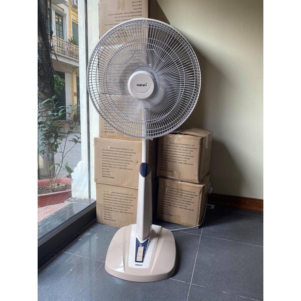 QUẠT LỬNG KHÔNG ĐIỀU KHIỂN HATARI HT-S16M7