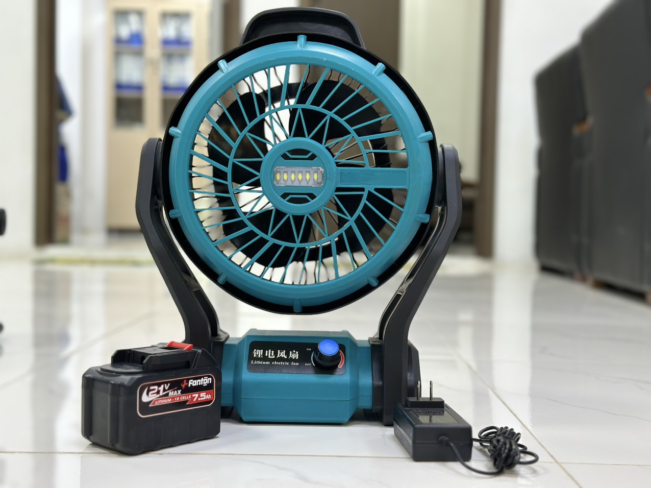 Quạt Tích Điện Fanton FT-24