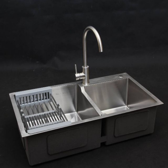Product image Chậu Rửa Bát - Bồn Rửa Chén inox304 KT 8245 kèm vòi rửa chén tặng rổ (loại 1) 1
